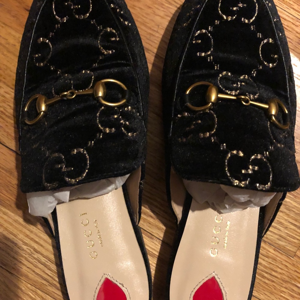 Gucci velvet mules